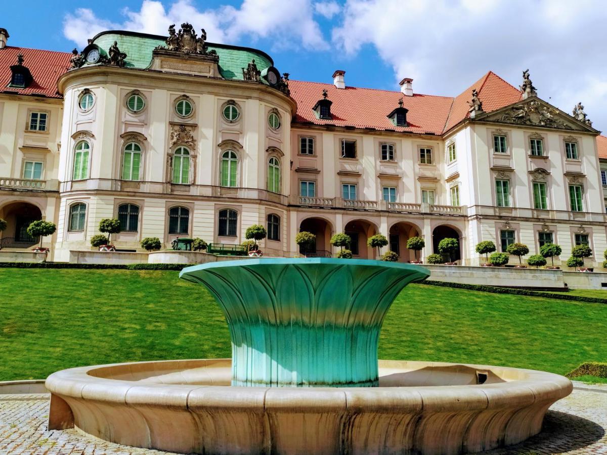 Royal Warsaw Apartment Exterior photo